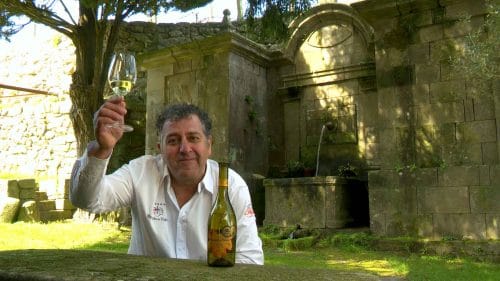 La gran catadora de la bodega